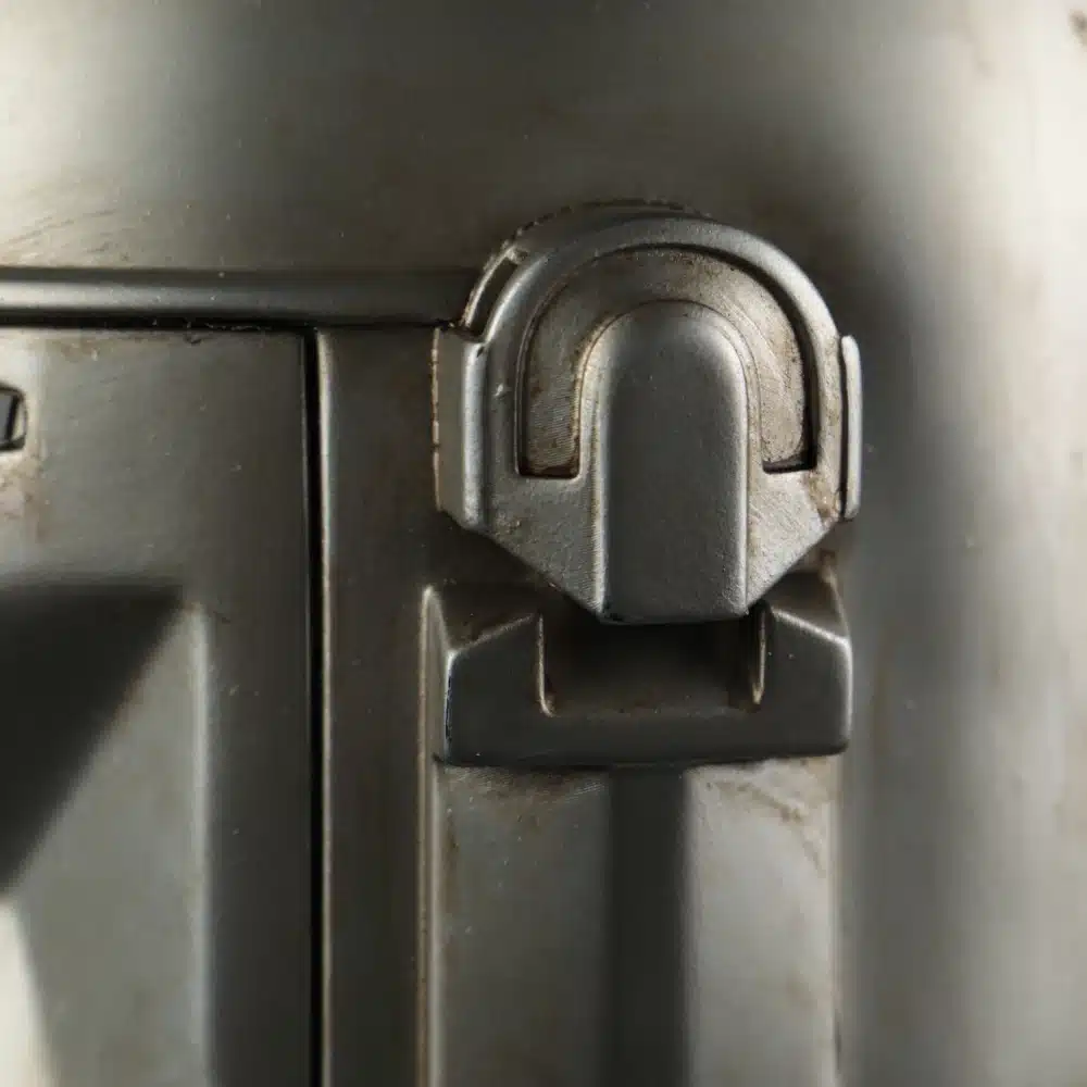 "The Mandalorian" kiiver | kujundav pilt e-kaubamaja pildikogust