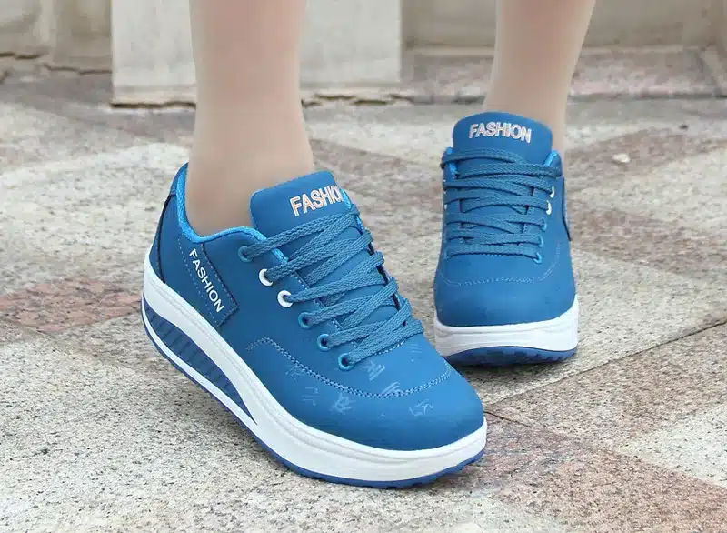 Fashion women sneakers 2018 breathable waterproof wedges platform shoes woman pu leather women casual shoes tenis feminino 24
