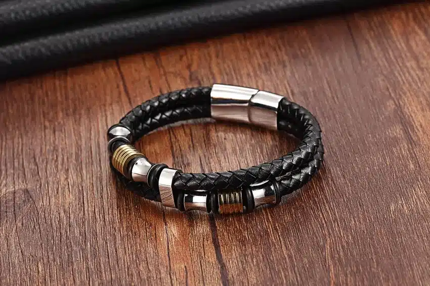 XQNI Fashion Men Bracelets Leather Stainless Steel Wristband Bangles Men Bracelets & Bangles Casual Style 18