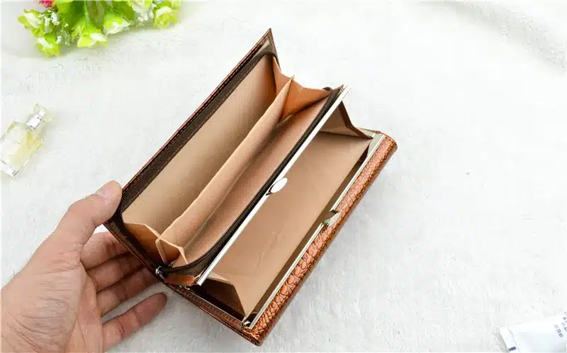 HH Genuine Leather Women Wallets Alligator Long Hasp Zipper Wallet Ladies Clutch Bag Purse 2019 New Female Luxury Purses 45