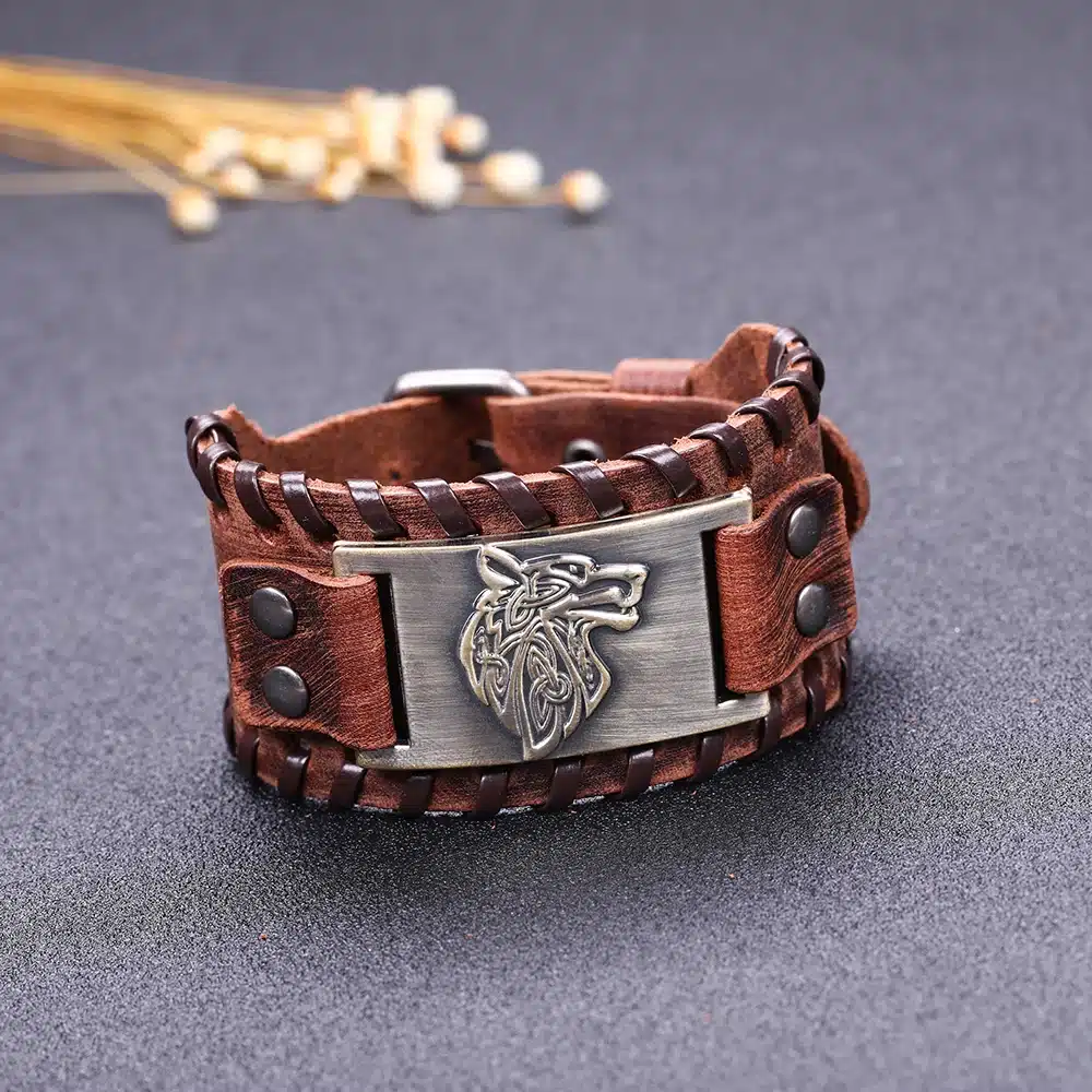 My Shape Vintage Religion Bangle Viking Wolf Bracelet Men Wide Genuine Leather Strap Bracelets Bangles Totem Jewery Accessories 40