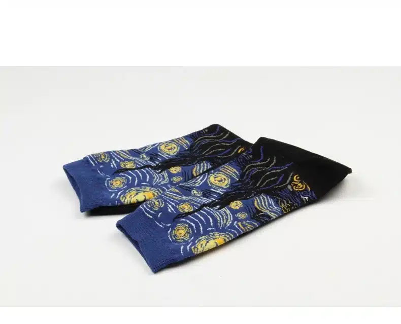 Hot Dropshipping Autumn winter Retro Women New Art Van Gogh Mural World Famous Oil Painting Series Men Socks Funny Socks 11