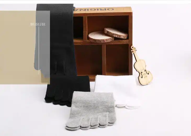 Hot Sale 10 Pairs/ Lot Fashion Spring Winter Style Meias Men Women's Socks Five Finger Cotton Polyester Breath Toe Sock 6 Colors 3