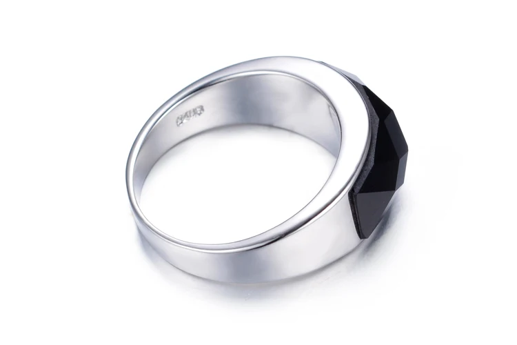 2017 New arrival high quality black crystal 925 sterling silver men finger rings men`s wedding ring for man jewelry wholesale 14