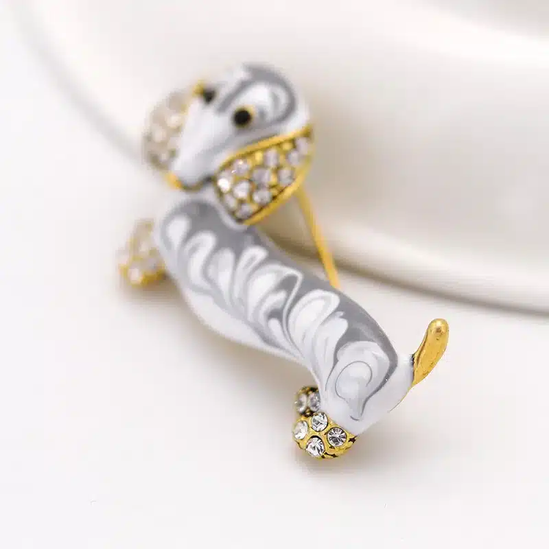ALLYES Cute Dachshund Dog Brooches For Women Fashion Metal Crystal Enamel Animal Brooch Jewelry 21