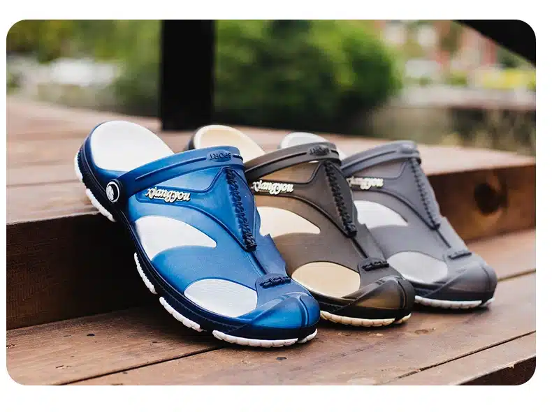 2019 Summer Men's Slippers Clogs Slip-On Garden Shoes Breathable Man Sandals Plus Size Male Beach Shoes Flip Flops Quick Dry 16