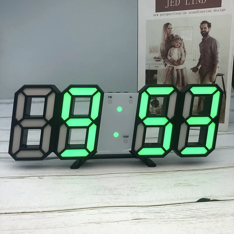 must raamiga digitaalne LED kell roheliste numbritega