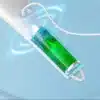 elektriline puhastushari laadimisrežiimis, roheline aku indikaator