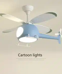 sinine helikopterikujuline laelamp ventilaatoriga