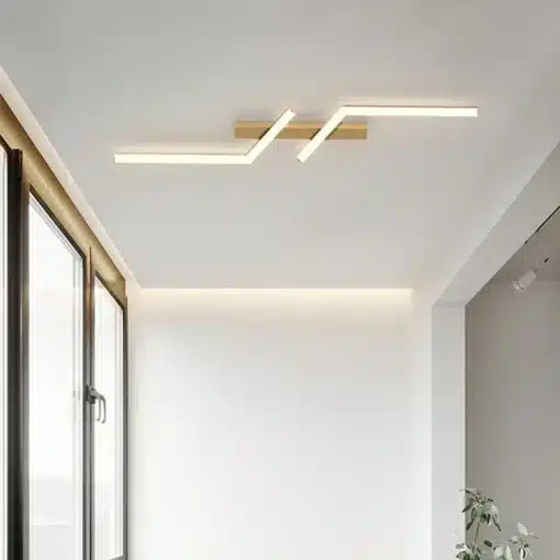 kaasaegne LED laevalgusti minimalistliku disainiga