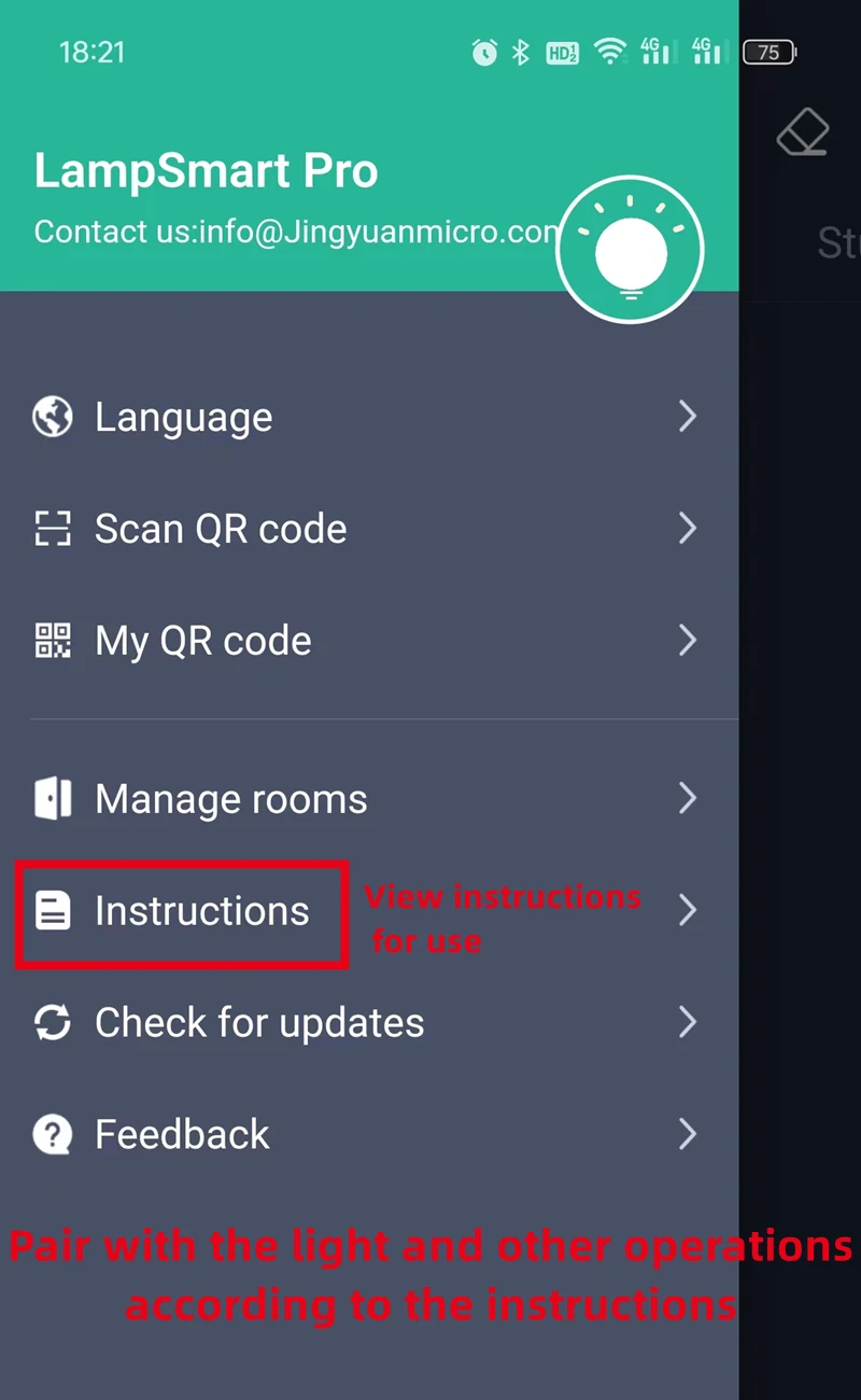 LampSmart Pro rakenduse menüü; esiplaanil valikud keele muutmiseks, QR koodi skanneerimiseks, juhiste vaatamiseks, uuenduste kontrollimiseks ning tagasiside andmiseks. Moodne ja nutikas dimmertatav LED laelühter sünkroonimiseks juhenditega.
