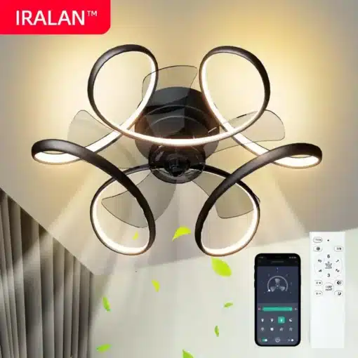 Moodne ventilaatoriga LED laevalgusti | E-pood Tootemaailm Moodne ventilaatoriga LED laevalgusti koos kaasaegse musta ja valge disainiga, paigaldatud helget tooni lakke. Valgusti keskmes on LED rõngad, mis pakuvad ühtlast valgustust, samal ajal kui ventilaatorilabade elegantsed jooned loovad stiilse aktsendi. Taustal on neutraalne interjöör, lisaks on pildil kaugsäti juhtpult ja nutitelefon ekraanil ventilaatori rakendusega.