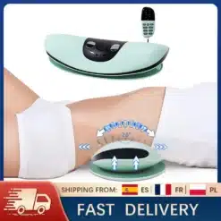 Efektiivne nimmelülide massaazi aparaat kasutusel, heleroheline seade, millel on reljeefse mustriga pinnad. Ülesandes juhitav kaugjuhtimispuldiga puusalähedasel alal valgel taustal.