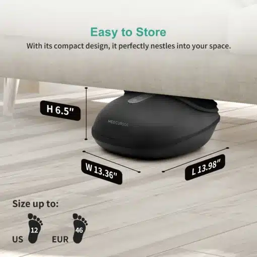 Lõõgastav soojendusega Shiatsu jalamassaažimasin | E-pood Tootemaailm Lõõgastav soojendusega Shiatsu jalamassaažimasin kompaktse disainiga, musta värvi, kohta hoiustamiseks diivani all. Mõõtmed: kõrgus 6.5 tolli, laius 13.36 tolli, pikkus 13.98 tolli. Sobib jalasuurustele kuni USA 12 ja EUR 46. Puitpõrandal taustal.