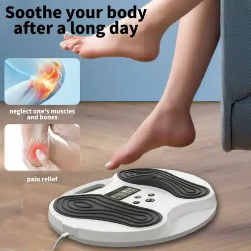 Eriti efektiivne EMS jalamassaažiseade | E-pood Tootemaailm Eriti efektiivne EMS jalamassaažiseade, kahe juhtnupuga, valge ja musta värvi plast, jalgadega diivanist väljasirutatud naine, puitpõrandal.