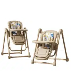 Kaks kerget kokkupandavat beebide söögitooli, mis on valmistatud beežist plastmaterjalist ja millel on värvikirevad kangapolstrid, paistavad lihtsasti reguleeritava kõrguse ja eemaldatava kandikuga taustal.