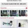 Toyota Corolla E140/E150 keskkonsooli pildid, mis näitavad erinevaid 2DIN Android autoraadioid, ühel CarPlay 4G ekraan ja juhtnupud, teine ​​näitab tavalisi juhtnuppe. Võrdlustabeli stiilis paigutus rohelise ja punase märgiga.