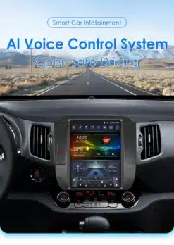 Android autostereo GPS KIA Sportage 3 (2010-2016) armatuurlaual, mis näitab suurt puutetundlikku ekraani koos erinevate rakenduste ikoonide ja kiirtee vaatekuvaga. Tume armatuurlaud ja mägine teema tapeet taustal.