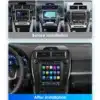 Android multimeedia autoraadiod Toyota Camry 2012-2014 | E-pood Tootemaailm Toyota Camry 2012-2014 armatuurlaua pilt Android multimeedia autoraadioga, kuvatud ekraanil navigeerimiskaart ja muude rakenduste ikoonid. Võrdlus enne ja pärast paigaldust, kus alt on näha modernne ja intuitiivne kasutajaliides. Taust on salongi keskosa hallidega aktsentidega.