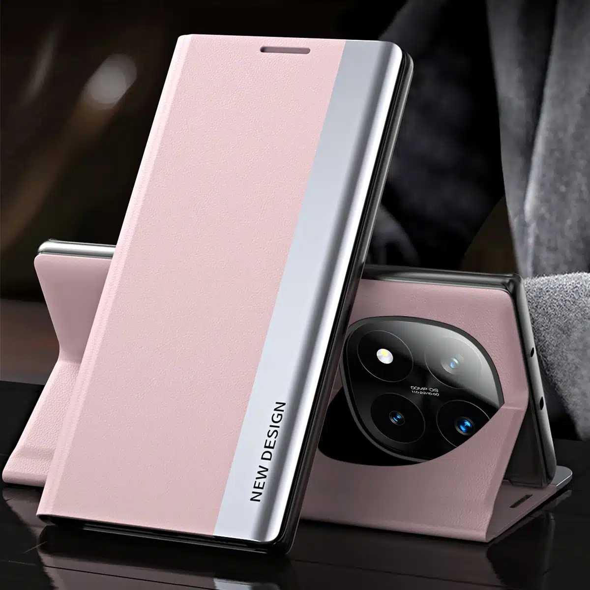 Stiilne ja luksuslik roosa telefoniümbris Xiaomi 15T Pro 14T 13T Pro Redmi Note jaoks, millel on metallik aktsendid, seistes laual mustal taustal.