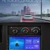 2DIN Android Auto 4G GPS Nissani autoraadio | E-pood Tootemaailm Kaasaegne 2DIN Android Auto 4G GPS Nissani autoraadio koos AI hääljuhtimise süsteemiga, mis kuvab infot ekraanil. Ekraanil on näha juhiabiline funktsioon ja linnataust koos selgete värvidega.