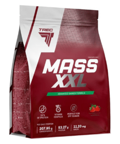 Punane ja valge kott Massilisaja TREC Mass XXL, 1000g, Strawberry maitsega. Kott sisaldab olulisi toitaineid nagu valk ja süsivesikud, ideaalne kehakaalu tõstmiseks.