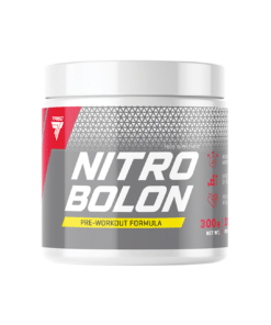 Valge ja punase etiketiga purk, millel on kiri 'NITROBOLON'. Tootenimi Energiapulber TREC NITROBOLON TROPICAL 300 g on selgelt esile tõstetud hallil taustal, mis sümboliseerib energiat ja keskendumist.