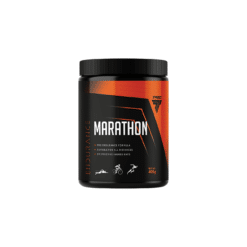 Süsivesikute kompleks TREC Marathon 400g, Wildberry musta ja oranži värviga pakendis, mis seisab valgel taustal. Pakendil on kirjas toote omadused ja koostisosad.