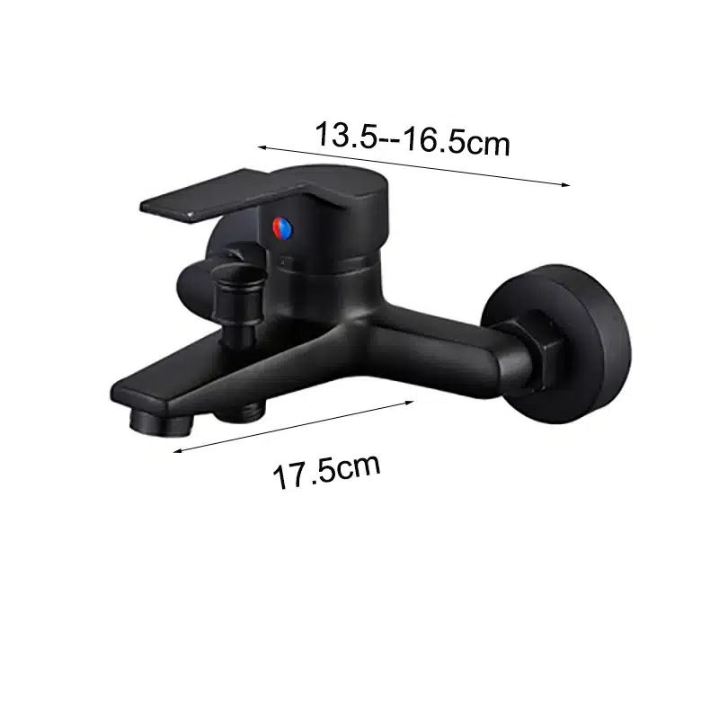 Kroomitud vannitoa kraan kuuma ja külma veega, seinakinnitus | kujundav pilt e-kaubamaja pildikogust