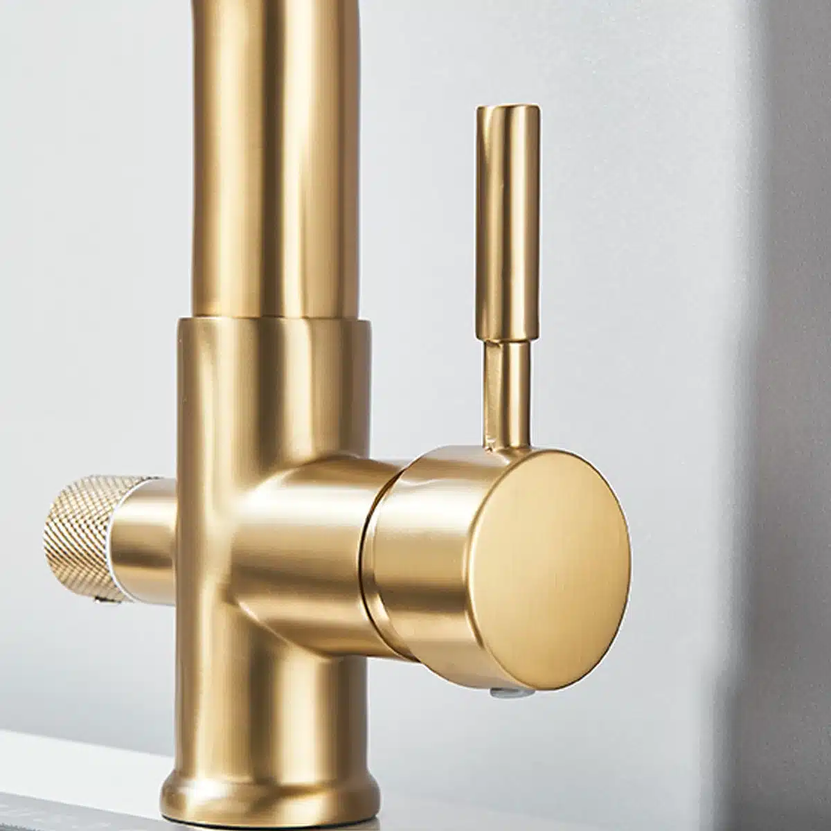 Köögivalamu segisti 360° pööratav, voolurežiim ja dušipea | kujundav pilt e-kaubamaja pildikogust