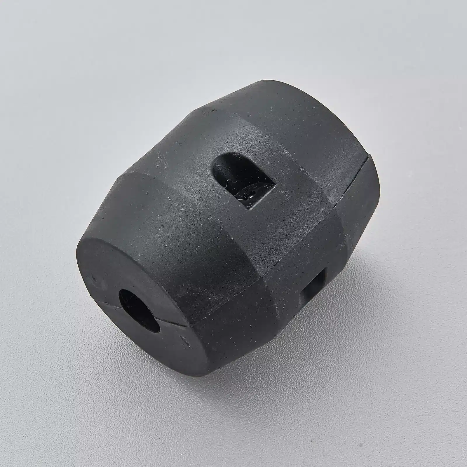 Köögisegisti reguleeritava väljatõmmatava otsikuga | kujundav pilt e-kaubamaja pildikogust