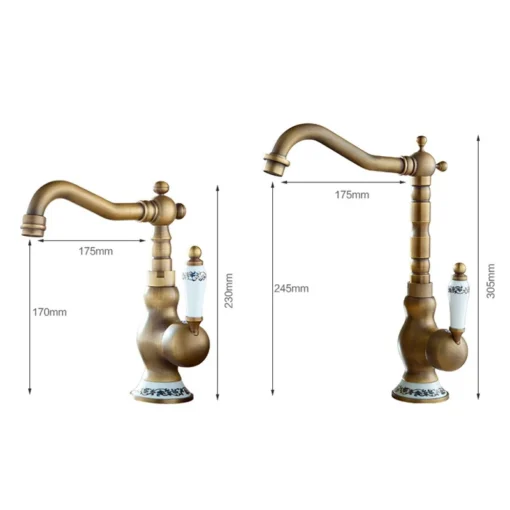 Retro stiilis segisti sinise portselaniga | E-pood Tootemaailm Kahe retro stiilis segisti komplekt, kus on messingist ehitus ja sinise portselaniga kaunistatud detailid. Segistitel on mõõdud kõrval, esile tõstes nende elegantse kõrguse ja kumerate joontega disaini. Taust on lihtne ja valge, et tuua esile segistite stiilsus.