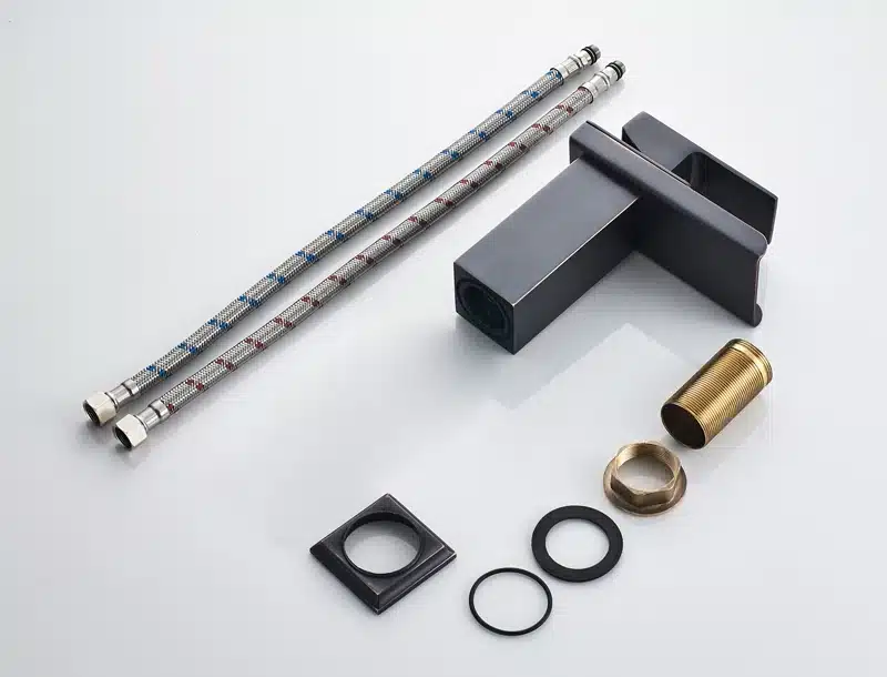 Stiilne vannitoa kraan külma ja sooja veega, musta värvi | kujundav pilt e-kaubamaja pildikogust