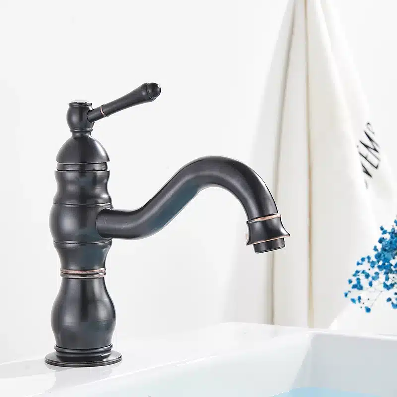 Antiik stiilis pronks vannitoa kraan | kujundav pilt e-kaubamaja pildikogust