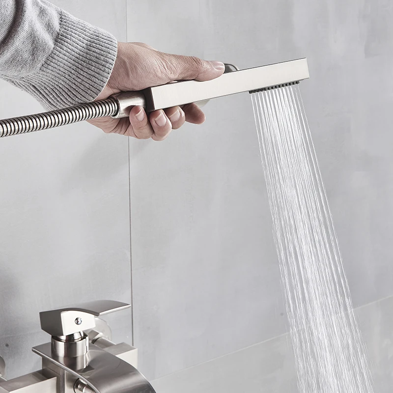 Must vannitoasegisti kahe funktsiooniga, seinakinnitusega | kujundav pilt e-kaubamaja pildikogust