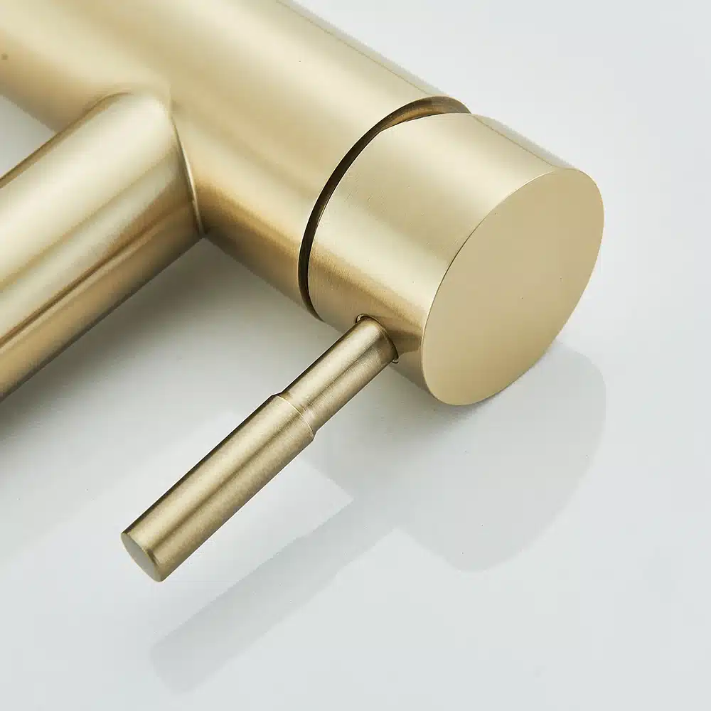 Ilus köögi ühe käepidemega segisti - erinevad värvid | kujundav pilt e-kaubamaja pildikogust