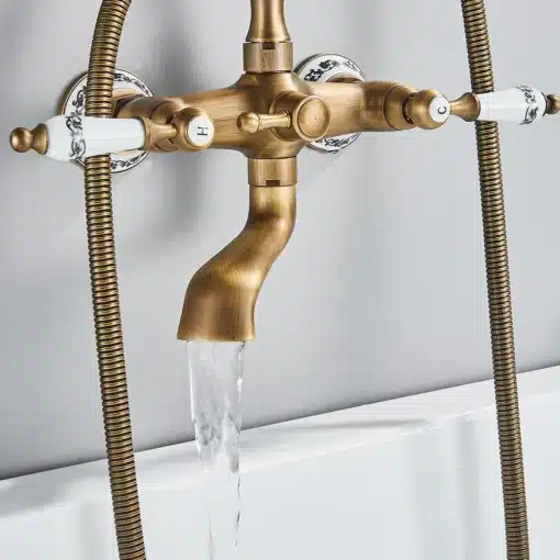 Antiik stiilis ilus messingist vannitoa dušisegisti | E-pood Tootemaailm Antiik stiilis ilus messingist vannitoa dušisegisti