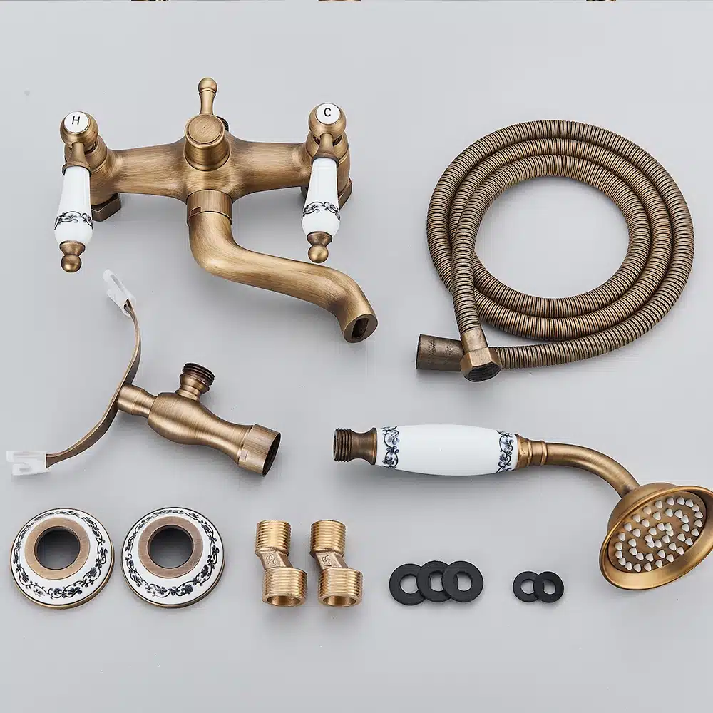 Antiik stiilis ilus messingist vannitoa dušisegisti | kujundav pilt e-kaubamaja pildikogust