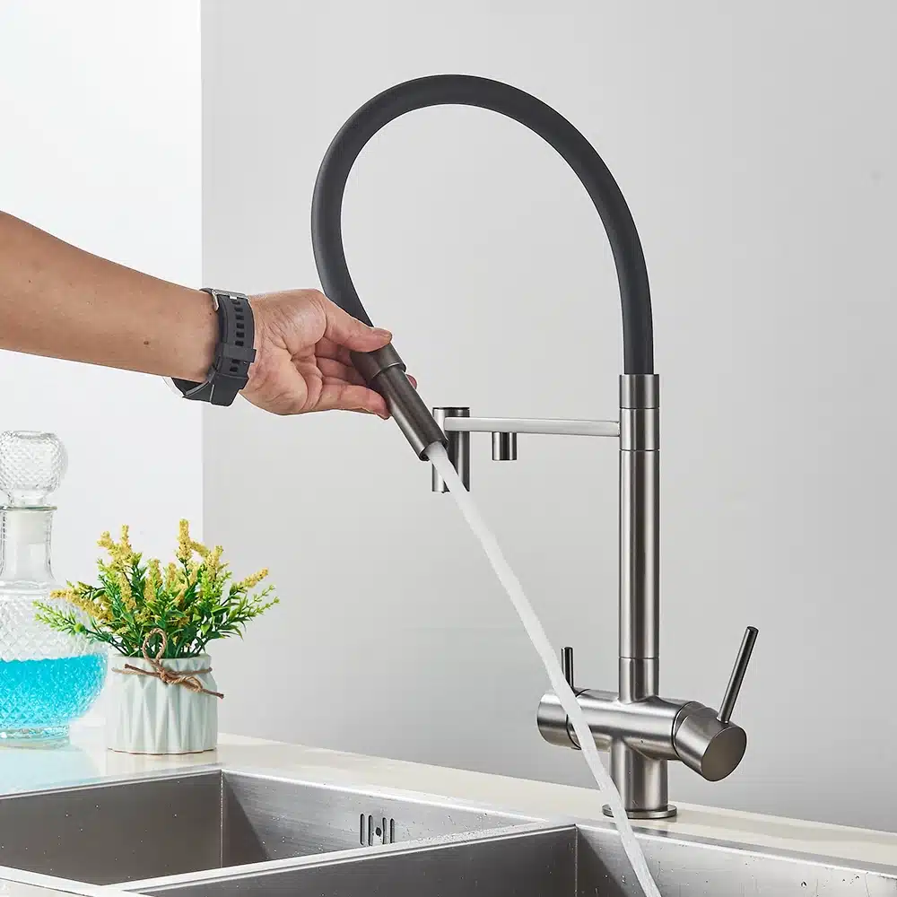 Köögisegisti, messing, kahe käepidemega, väljatõmmatav | kujundav pilt e-kaubamaja pildikogust