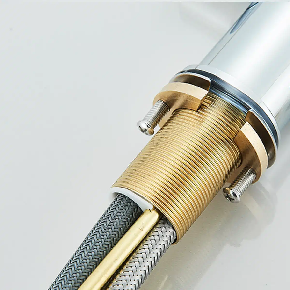 Köögisegisti kuuma ja külma veega, 360° pööratav, filtriga | kujundav pilt e-kaubamaja pildikogust