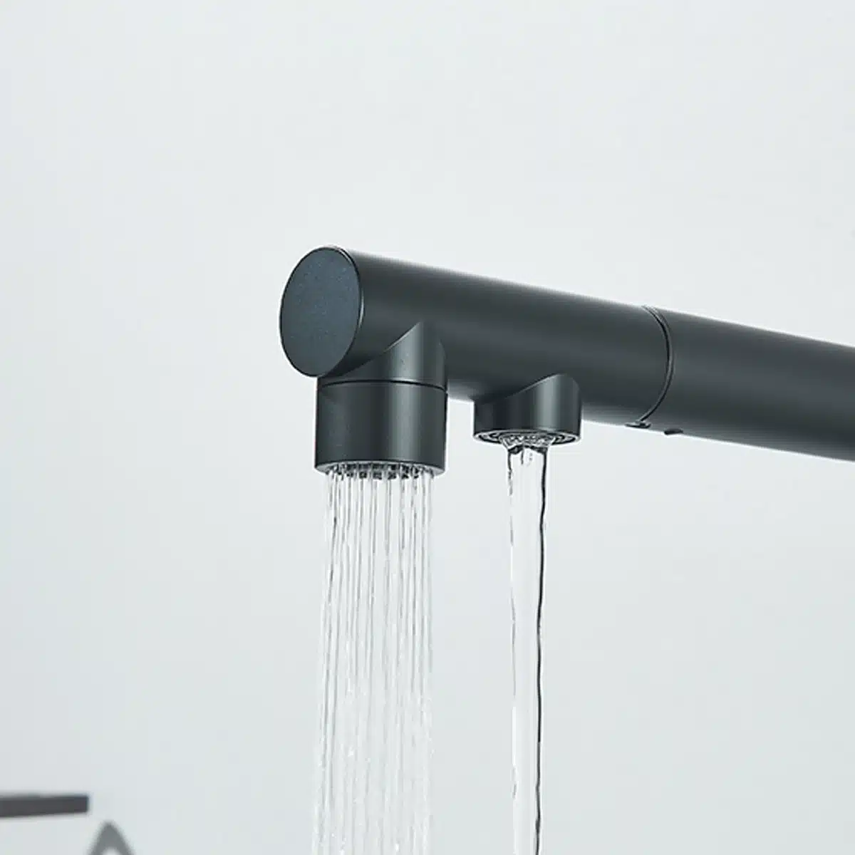 Köögisegisti kuuma ja külma veega, 360° pööratav, filtriga | kujundav pilt e-kaubamaja pildikogust