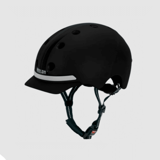 Stiilne ja turvaline musta värvi Kiiver MELON E-Series, Black Ice (XL) koos reguleeritava rihmaga, sobib ideaalselt linnasõitudeks jalgrattaga.
