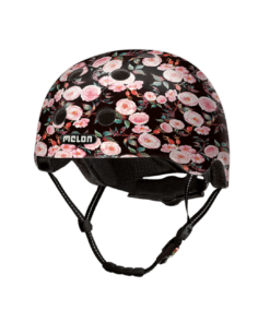 Kiiver MELON Rose Garden (M/L), roosilise mustriga, stiilne ja vastupidav linnakiiver. Must taust ja heleroosad lilled annavad kiivrile elegantse väljanägemise. Kiiver on konstrueeritud turvaliseks ja mugavaks sõiduks linnatänavail.