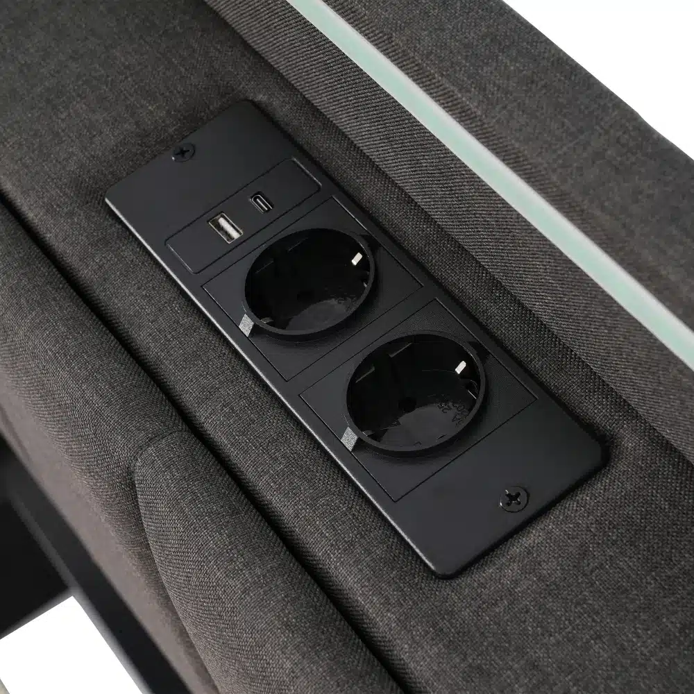 Kaasaegne voodi USB laadija ja LED peatsiga 160x200, vaatega kahele sisseehitatud pistikupesale ja USB-laadimisportidele, tumedapruun kangast voodipeatsiga.