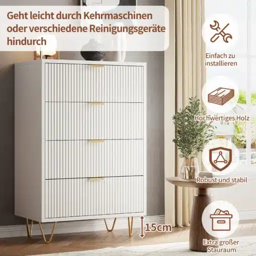 Valge, modernne kummut nelja sahtliga, mõõtudega 91x34x60 cm, esitleb elegantset disaini ja kvaliteetseid materjale heledas interjööris, rõhutades kuldseid käepidemeid ja jalgu.