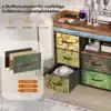 Kummut 8 sahtliga LED-valgustuse ja USB-pesadega, millel on kaunid mustrid ja värvilised esipaneelid. Kapp on valmistatud MDF-plaadist ja vildist, LED-valgustusriba peal, neli riidest sahtlit lahtiselt ning USB-pesad elektroonilise seadme laadimiseks. Taustal on elegantne elutoa interjöör.