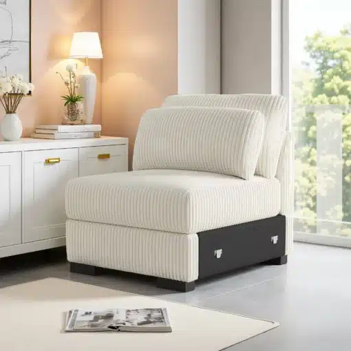 Tugitool sametist, lai istumisosaga, beež värv | E-pood Tootemaailm Beež tugitool sametist, lai istumisosa, minimalistlikus interjööris, valgusküllane tuba lillede ja lampidega.