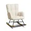 Valge pehme plüüsist kiiktool musta metallraamiga ja puidust jalustega, ideaalne kuni 150 kg kaaluvatele kasutajatele.