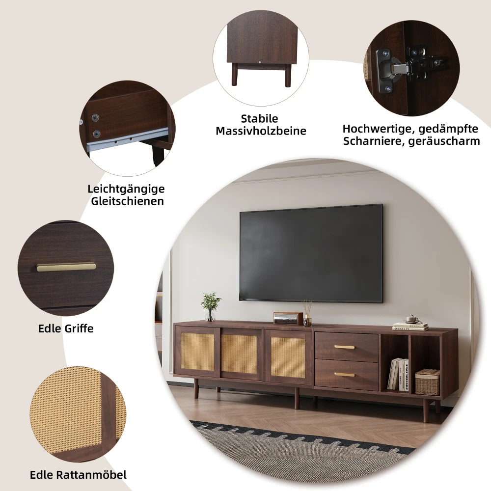 Elegantne TV-alus MDF puidust ja rotangiga, pikkusega 190 cm, sobib elegantselt 75-tollisele televiisorile. Tumedast puidust viimistlusega, millel rotangist detailid, asub heledal puidust põrandal hästi valgustatud elutoas.