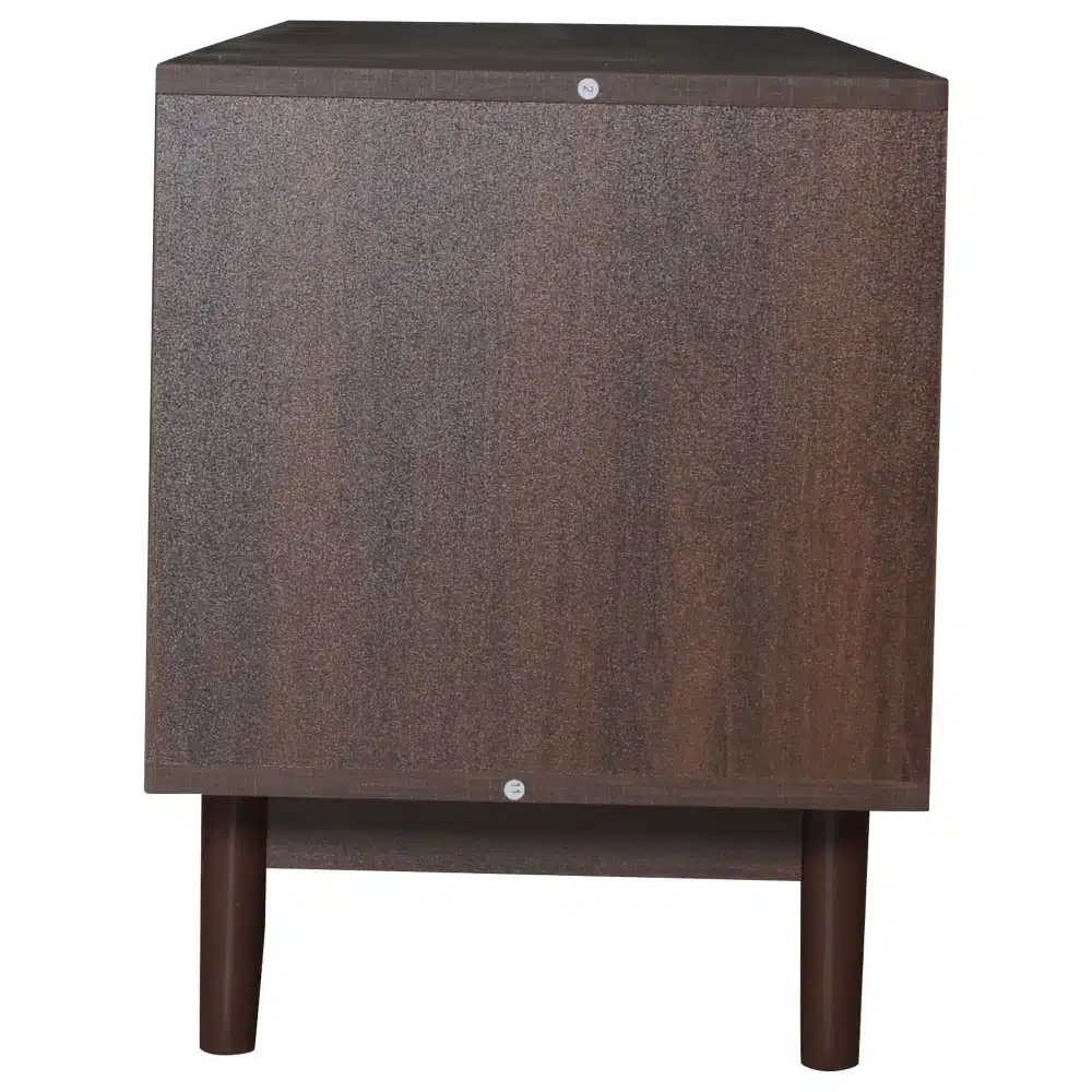 Tume MDF puidust TV-alus, mille esipaneelil on rotangist detailid, sobib 190 cm suurusele ja 75-tollisele telerile. See elegantne mööbliese seisab stabiilsetel jalgadel ja sobib ideaalselt moodsa elutoa sisustuselemendiks.